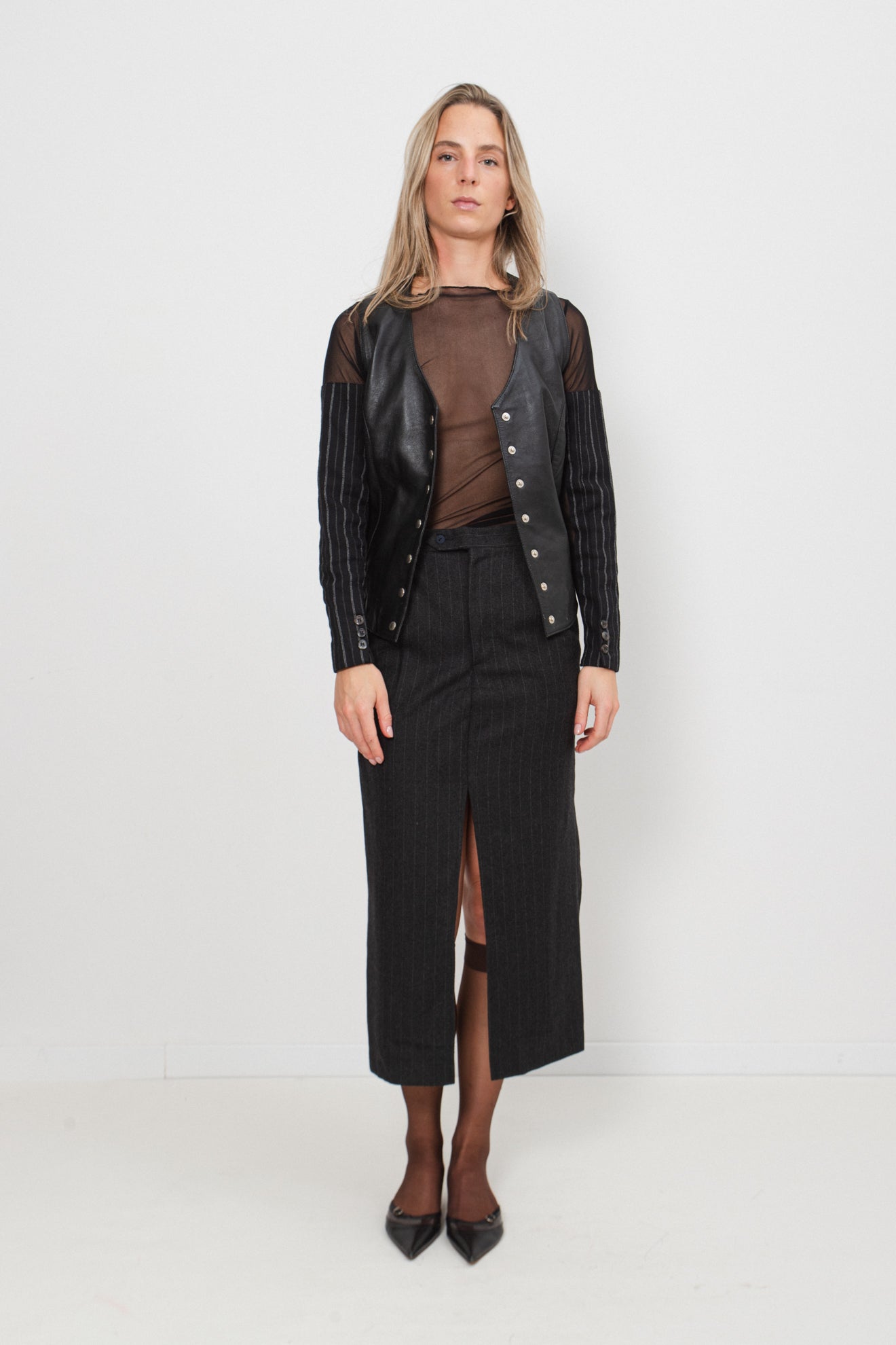 UPCYCLED SKIRT GREY PIN STRIPED (36/38)