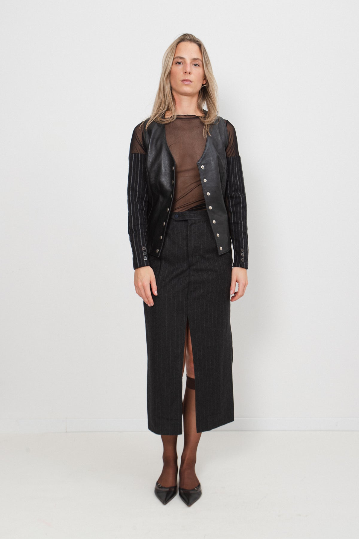 UPCYCLED SKIRT GREY PIN STRIPED (36/38)