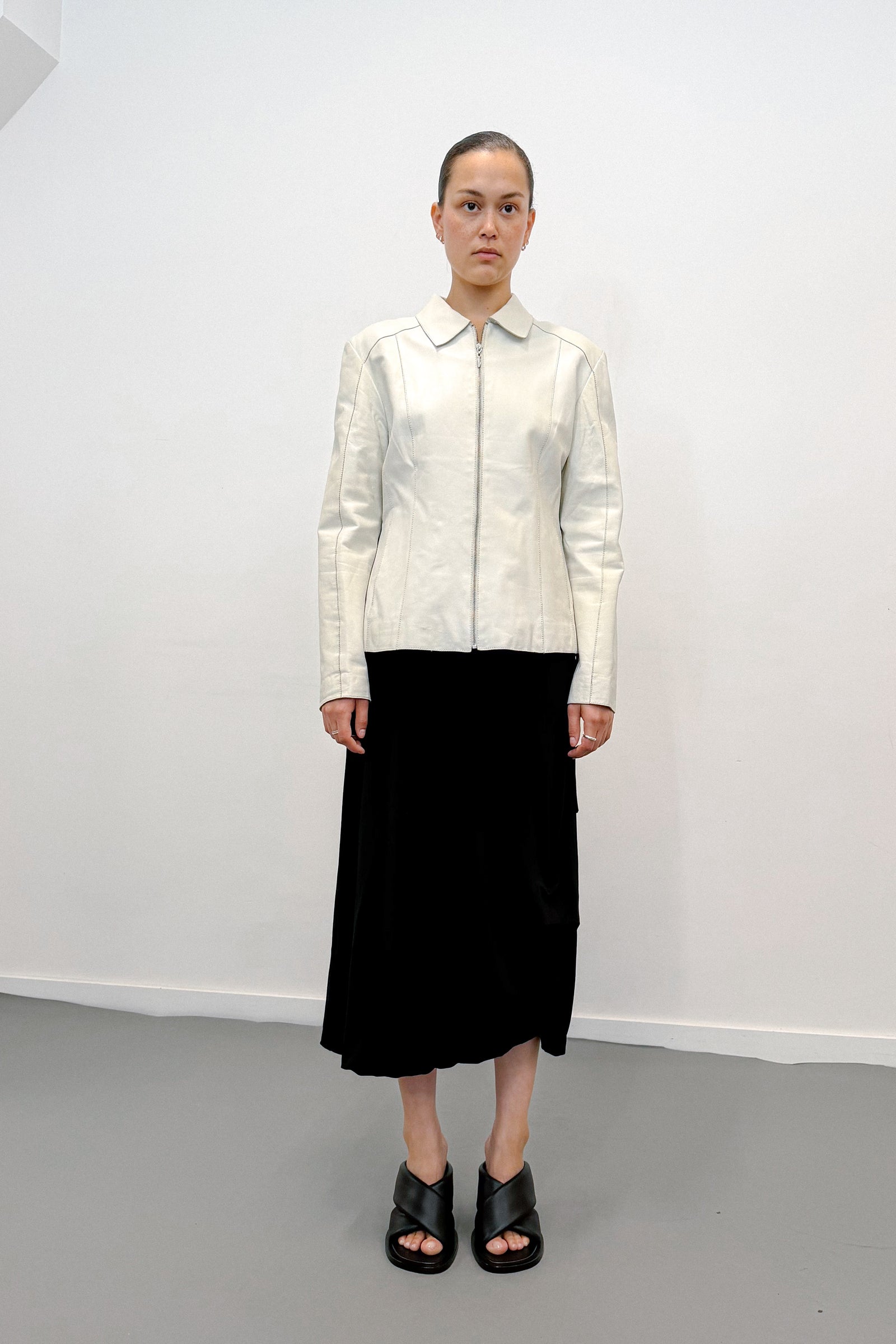 THE RELAXED LEATHER JACKET (M/L) - ENSO Vintage