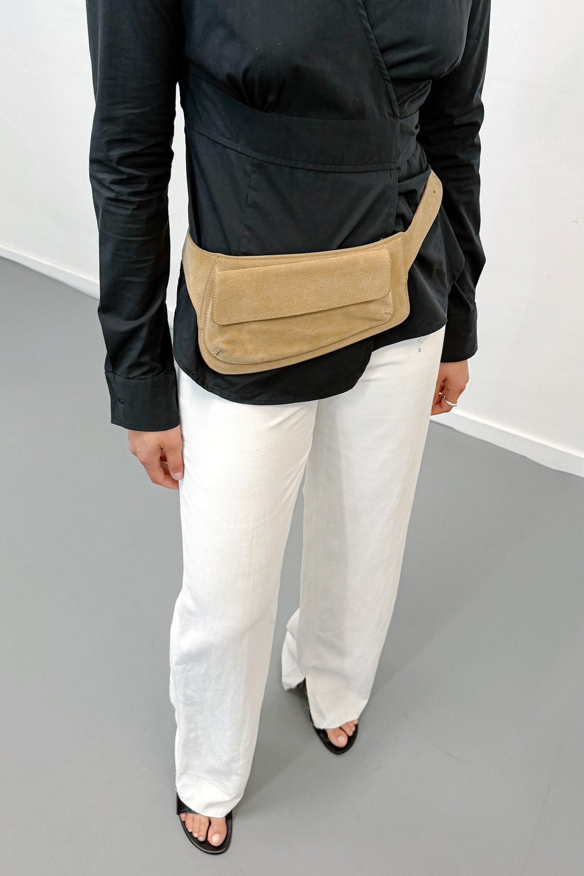 THE SUEDE WAIST BAG - ENSO Vintage