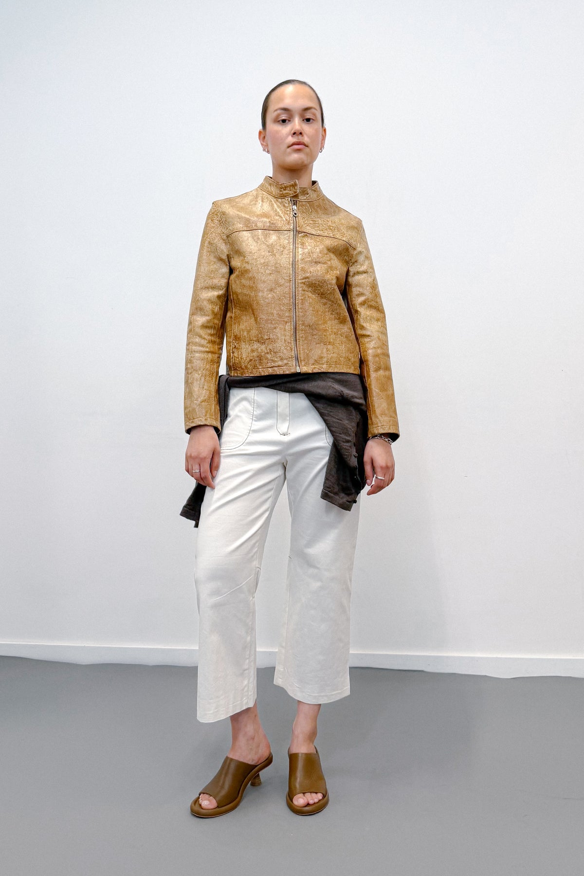 THE DISTRESSED CROP JACKET (S/M) - ENSO Vintage