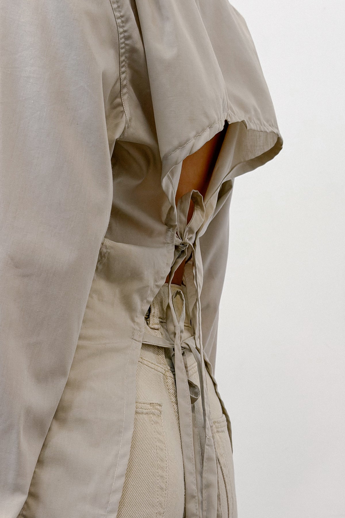 OVERDYED OPEN BACK SHIRT