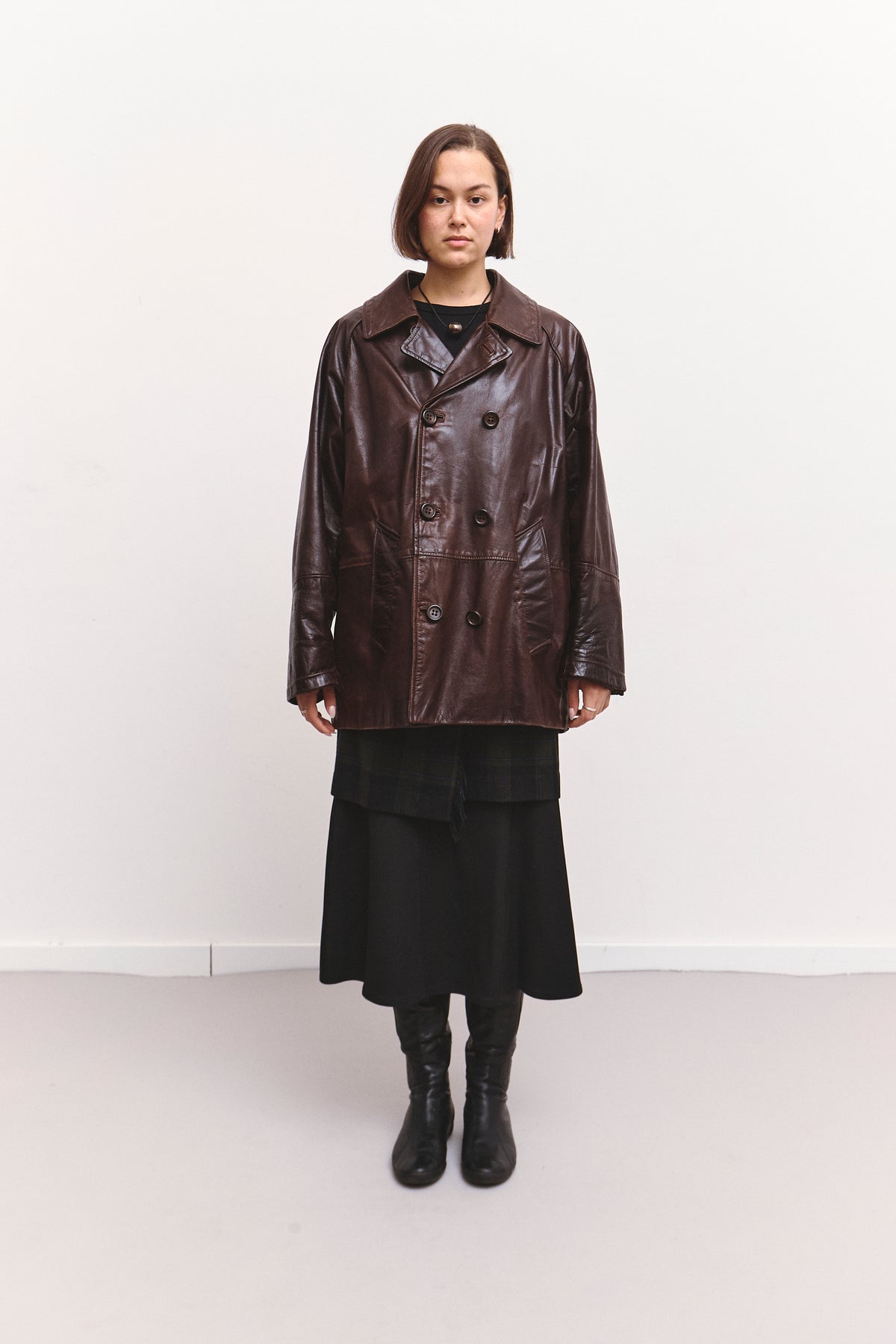 THE PADDED LEATHER JACKET (L/XL)