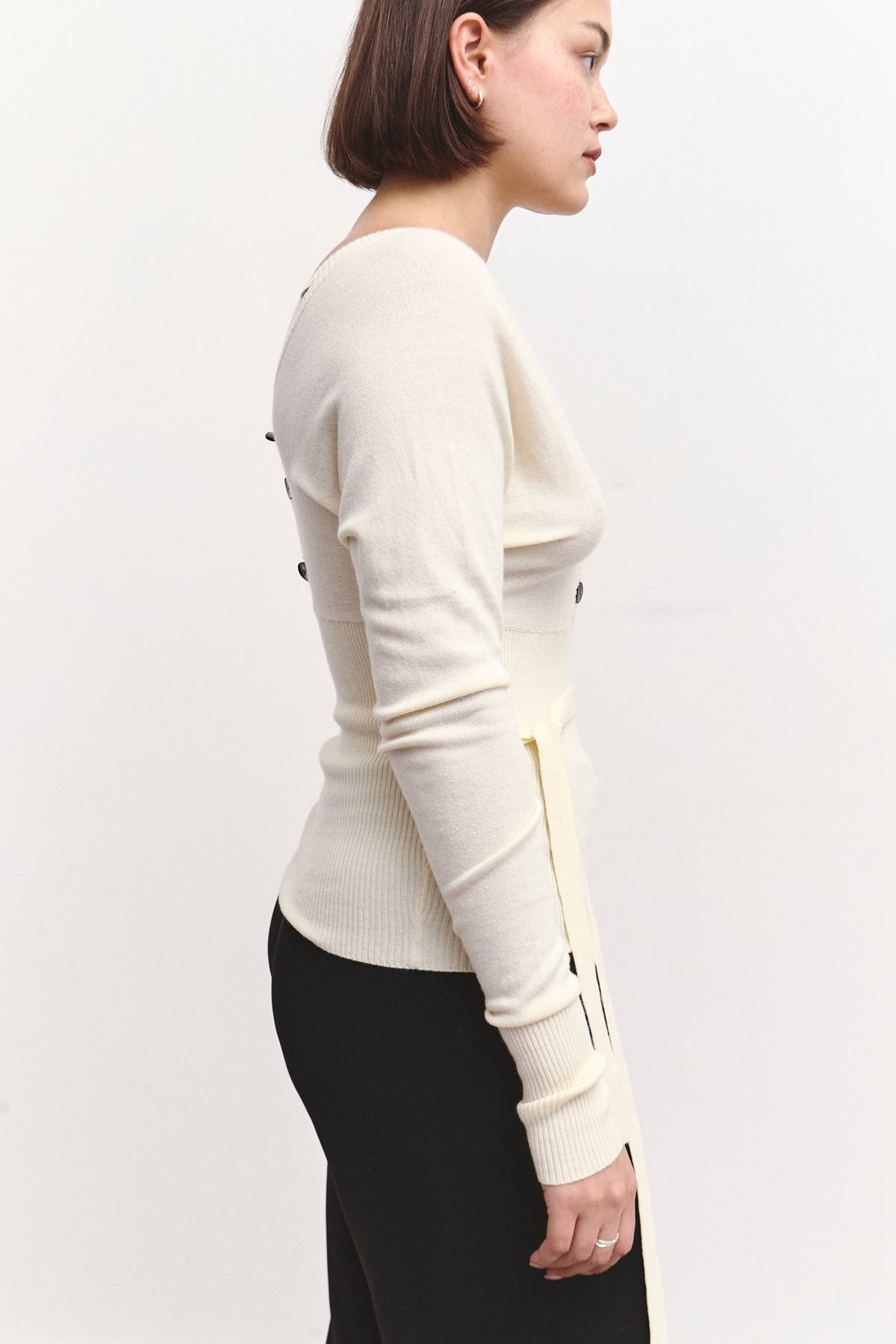 THE BUTTON KNIT (S/M)