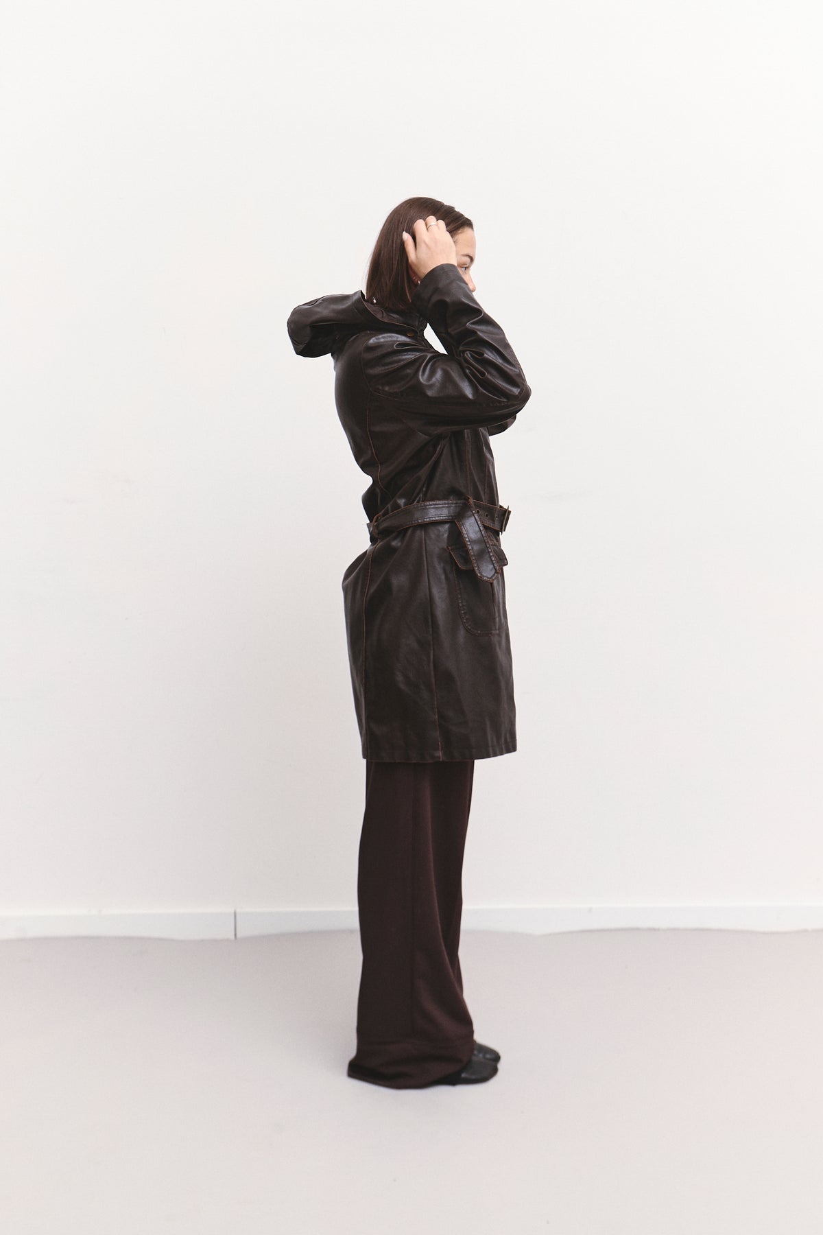 THE UTILITY LEATHER COAT (L/XL)