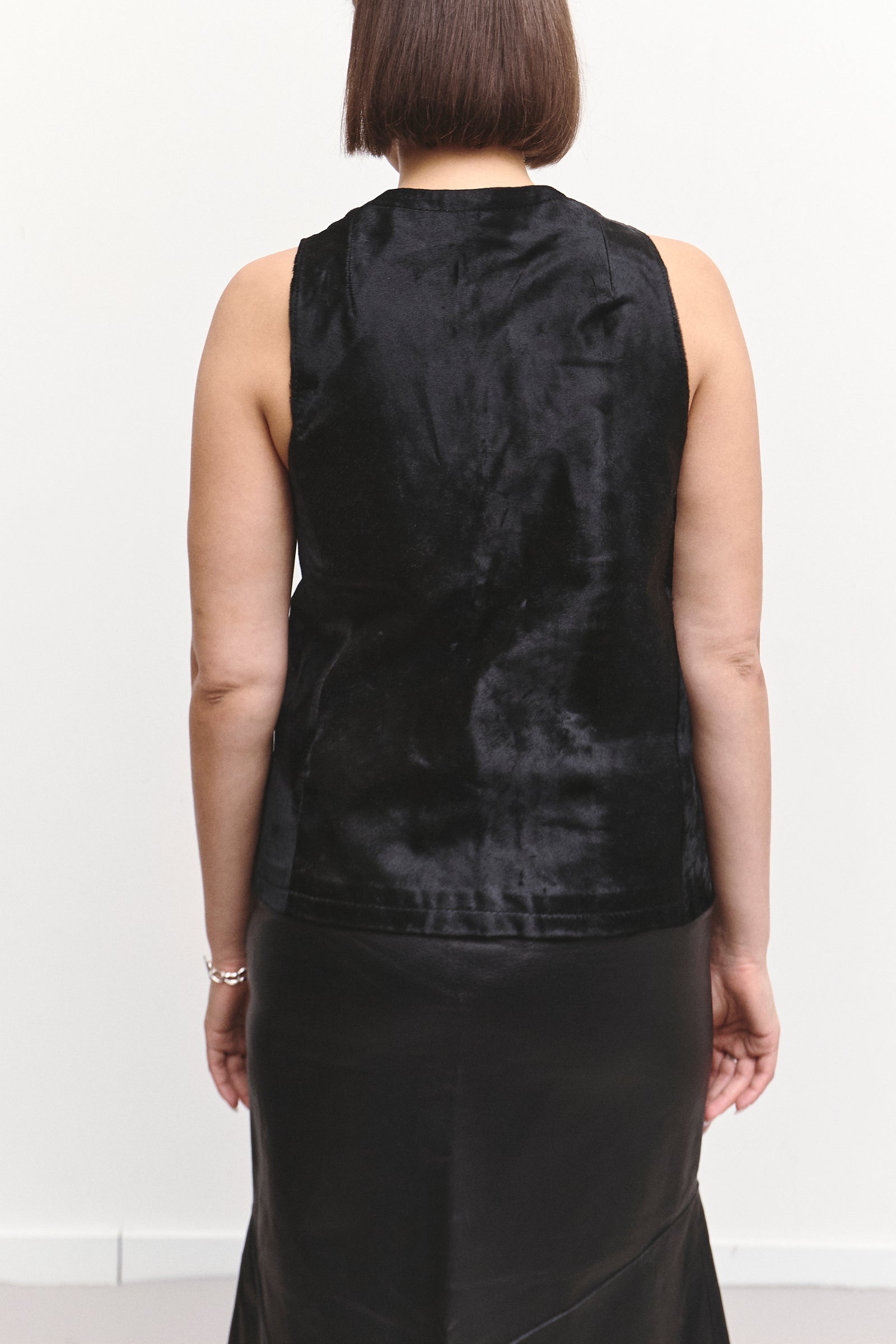 THE COWHIDE VEST (S/M)