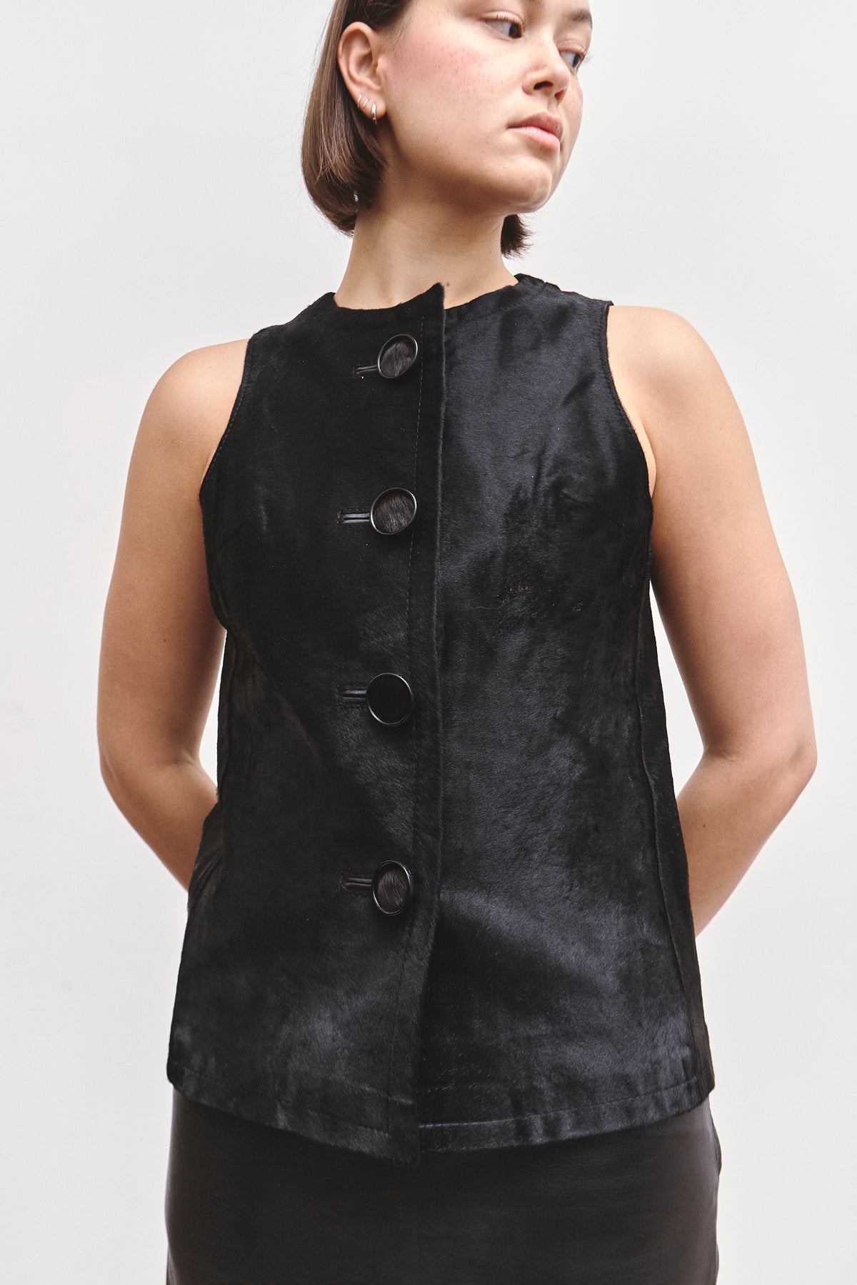 THE COWHIDE VEST (S/M)