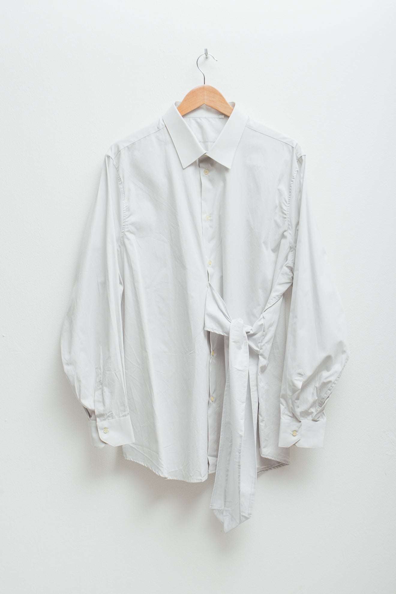 UPCYCLED SIDE KNOT SHIRT (XS/XL)