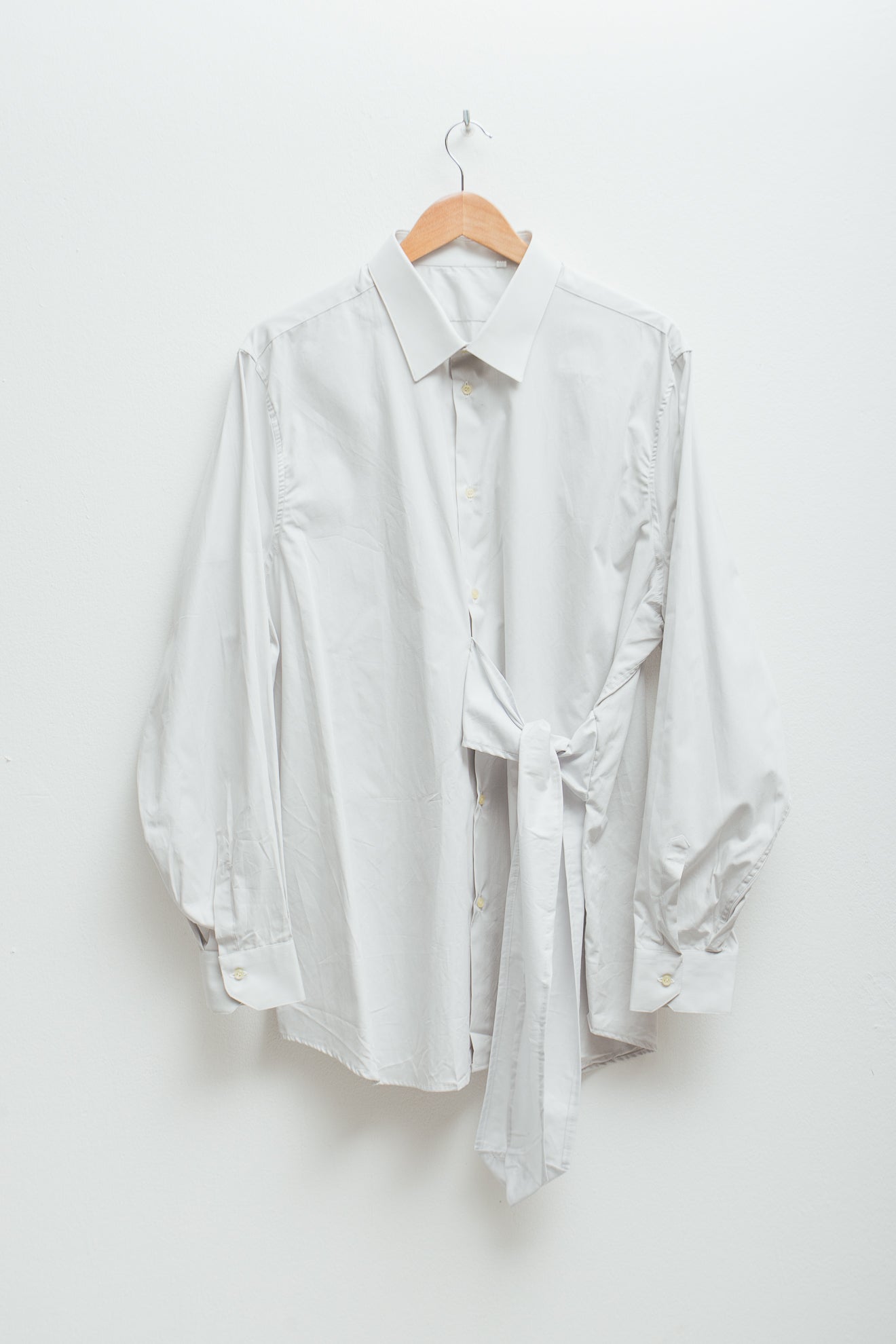 UPCYCLED SIDE KNOT SHIRT (M/L/XL)