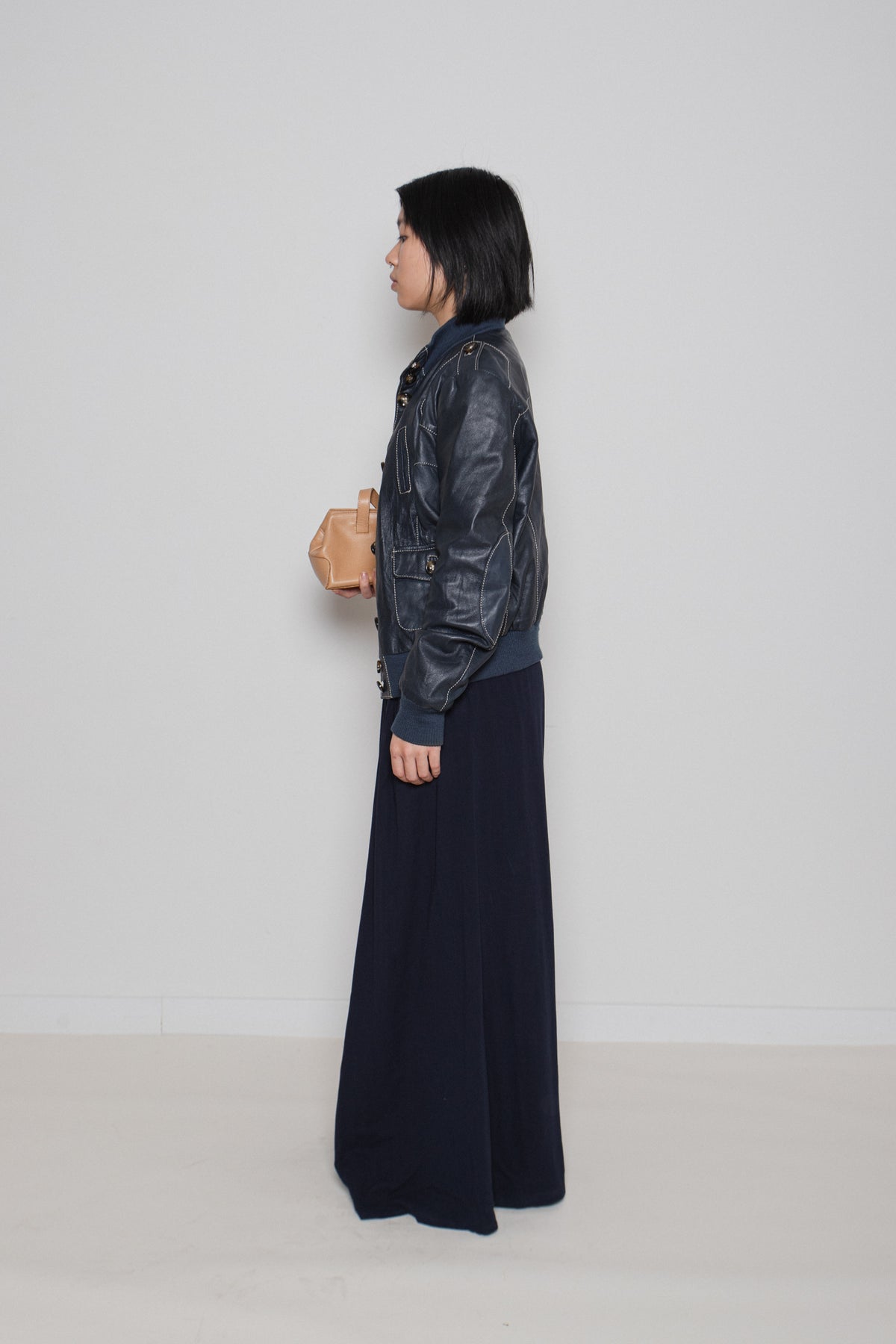 GIANFRANCO FERRE PANTS  (36/38)