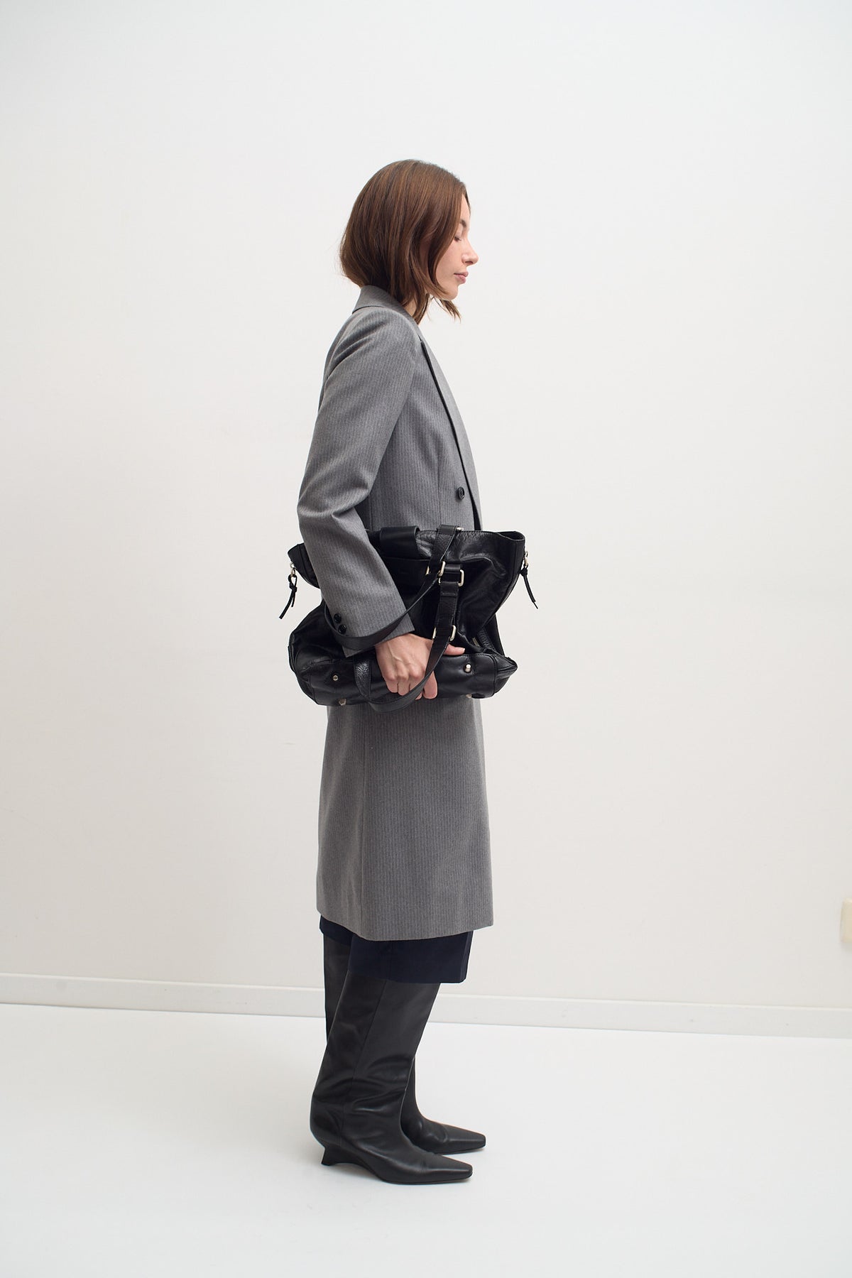 THE GREY PINSTRIPE COAT (XS)