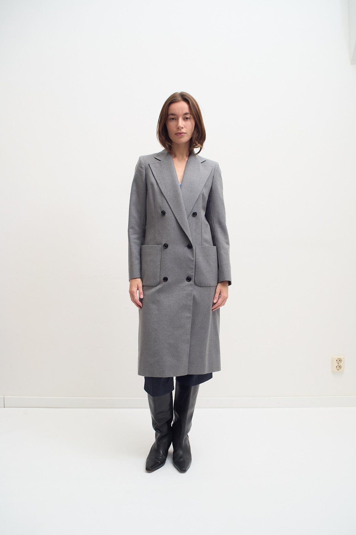 THE GREY PINSTRIPE COAT (XS)