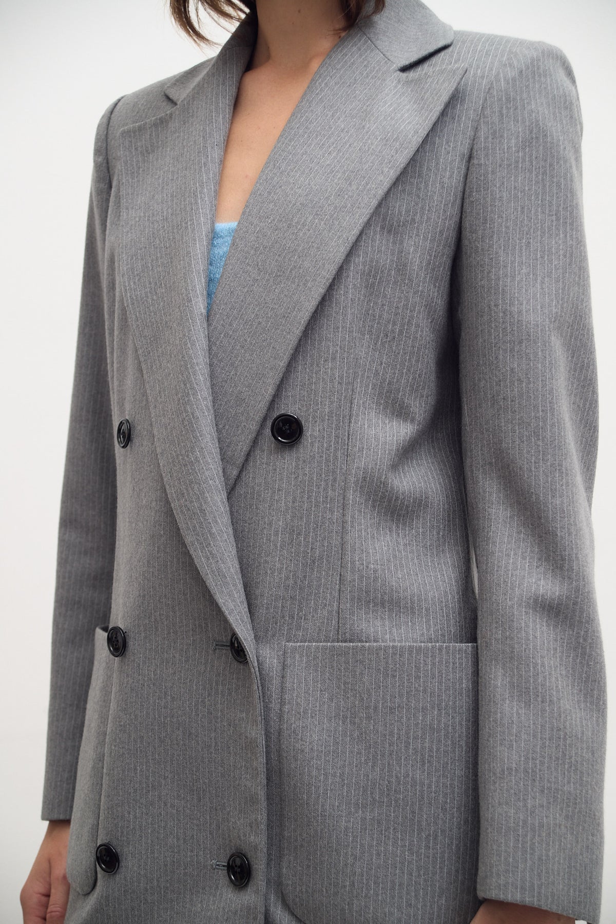 THE GREY PINSTRIPE COAT (XS)