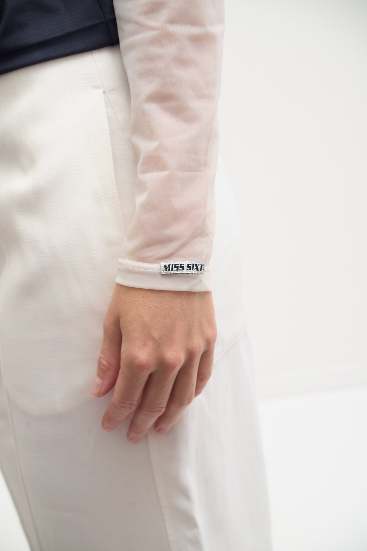 MISS SIXTY LONG-SLEEVE (M/L)