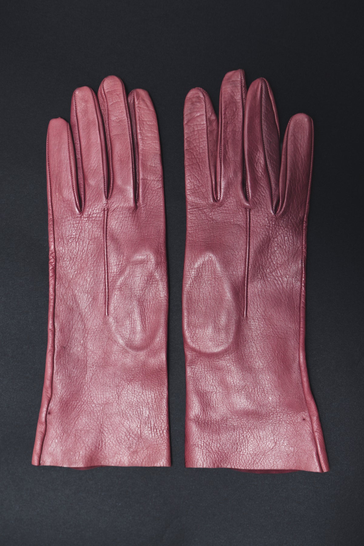 THE LEATHER GLOVES (XS)
