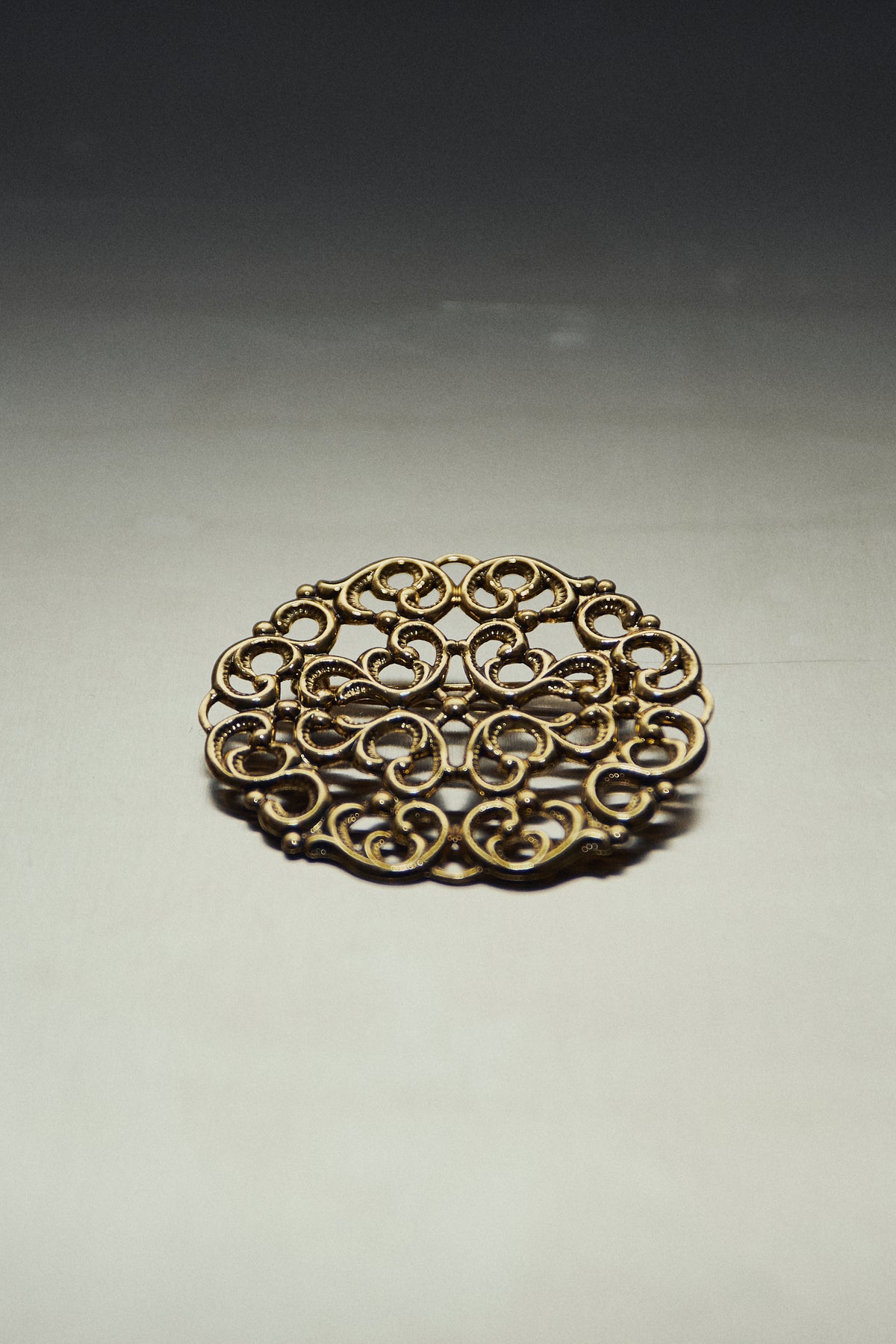 THE LINKED CIRCLE BROOCH - ENSO Vintage