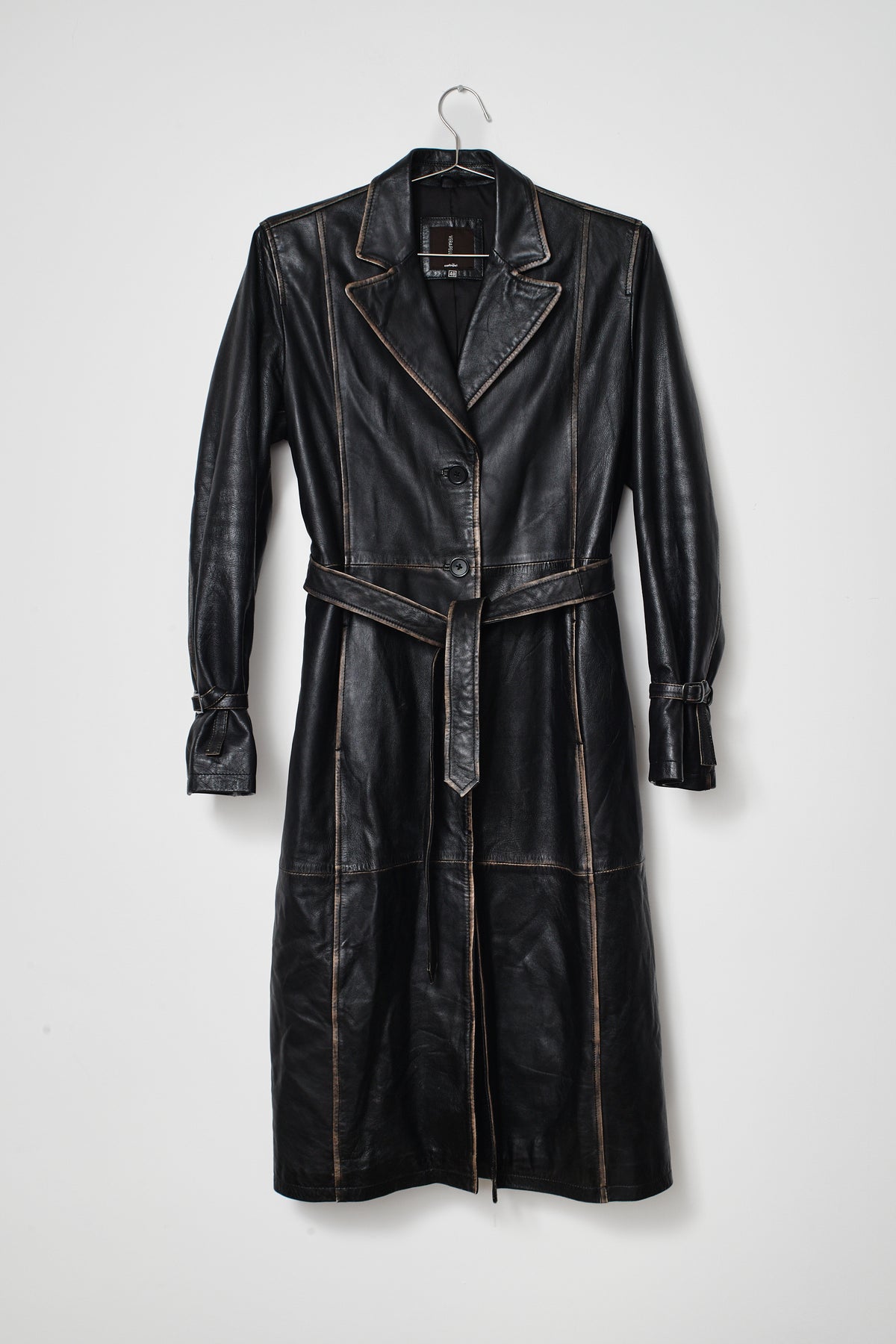 THE AGED LEATHER COAT (S/M)