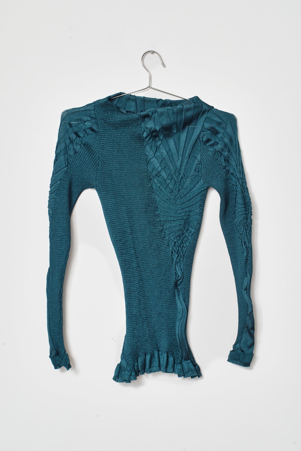 THE PLEAT- KNIT TOP (S/M)