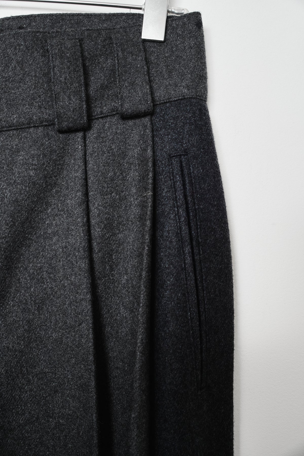 THE WIDE LEG WOOL PANT (36/38)