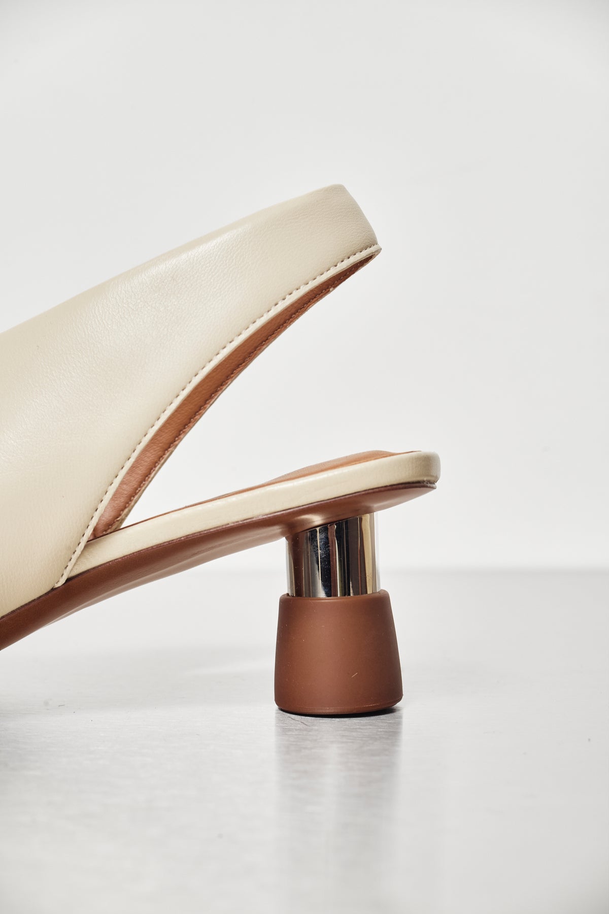 CLERGERIE HEELS (40)