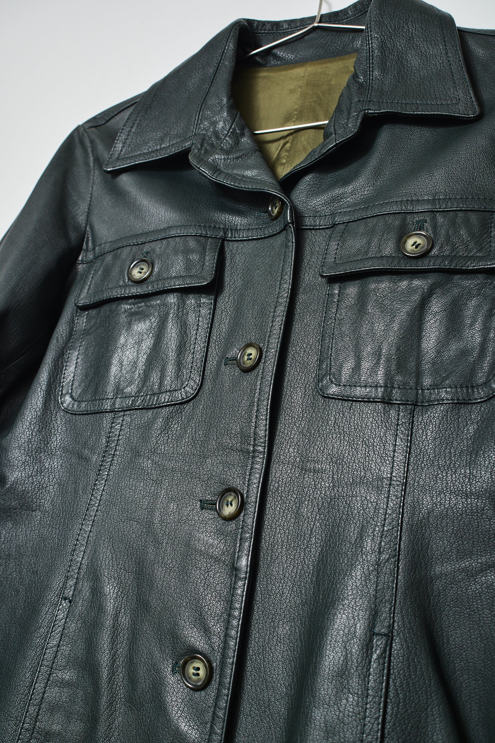 THE EMERALD LEATHER JACKET (S/M)