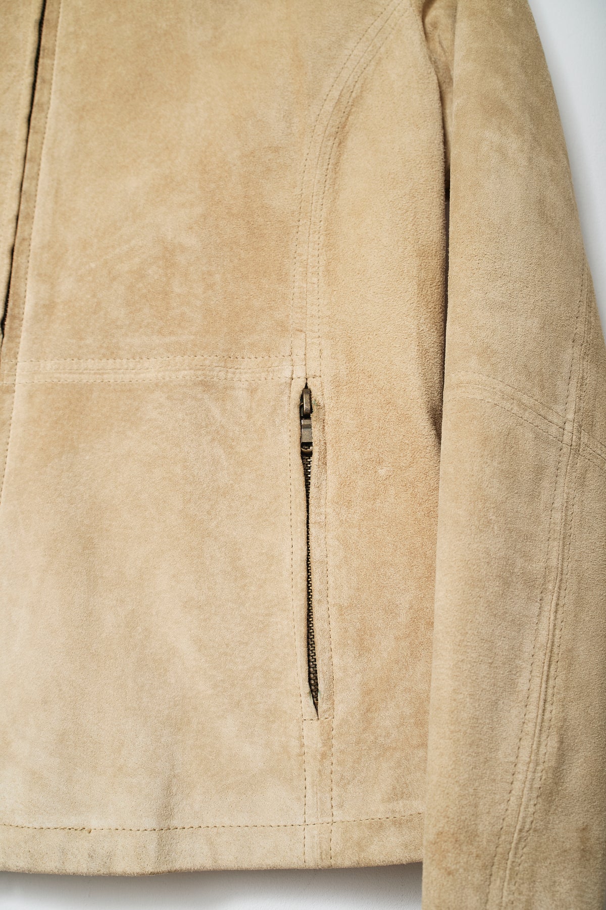 THE SUEDE LEATHER JACKET (XS/S)