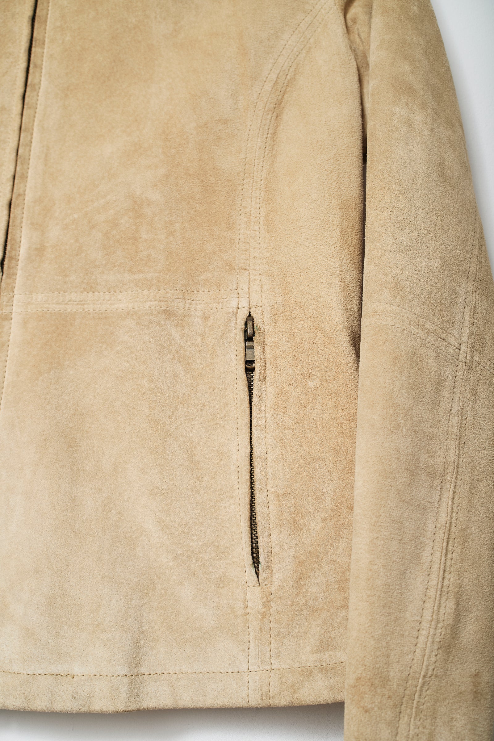 THE SUEDE LEATHER JACKET (XS/S)