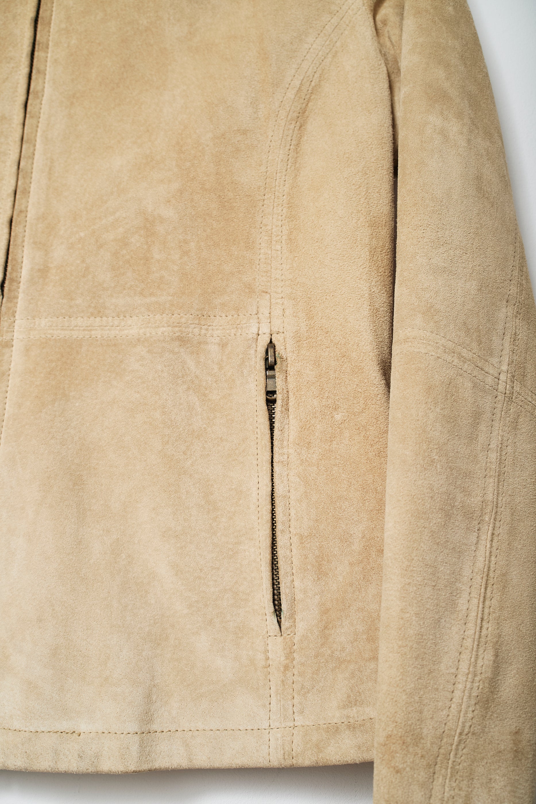 THE SUEDE LEATHER JACKET (XS/S)