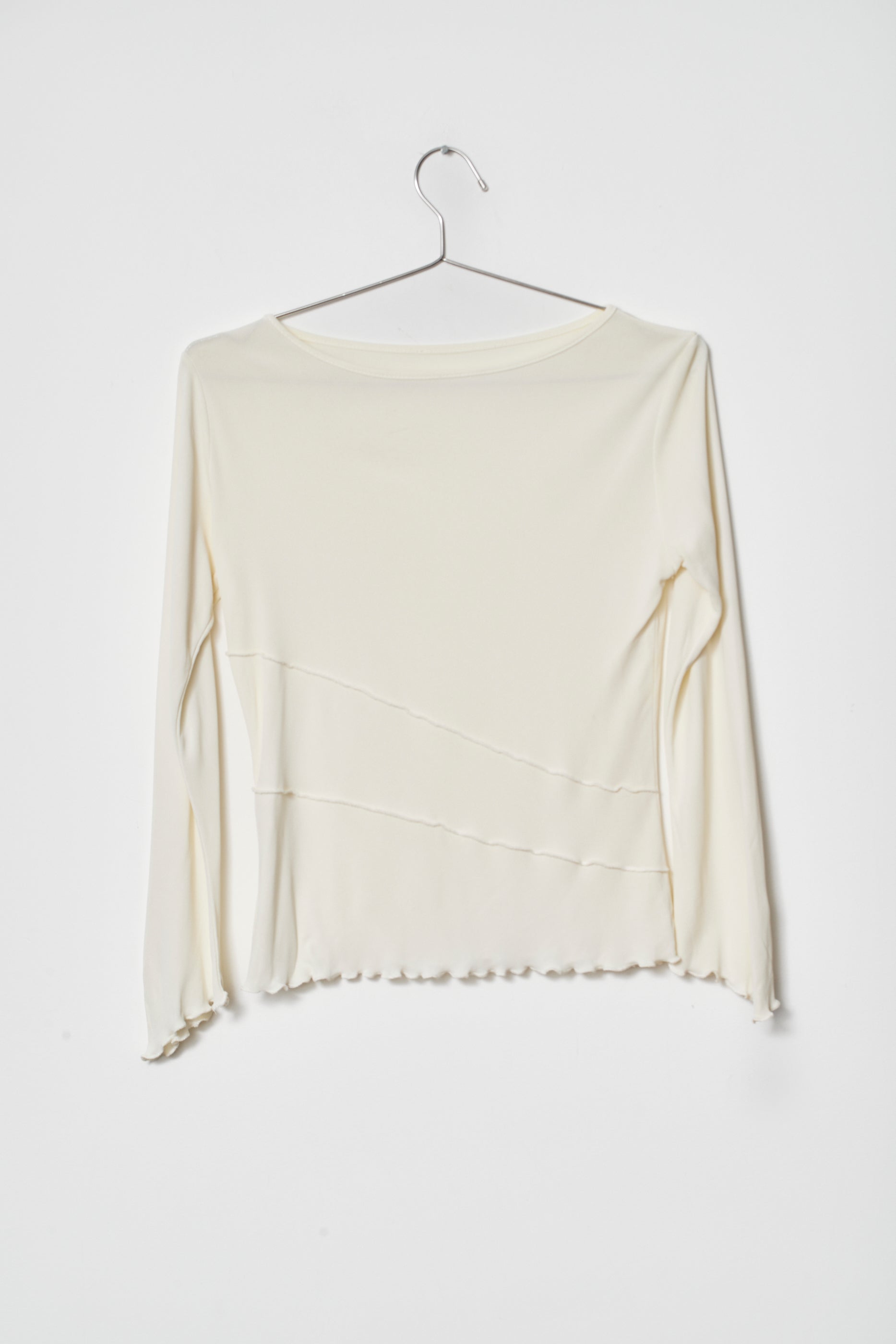 THE BROKEN-WHITE LONGSLEEVE (M/L)