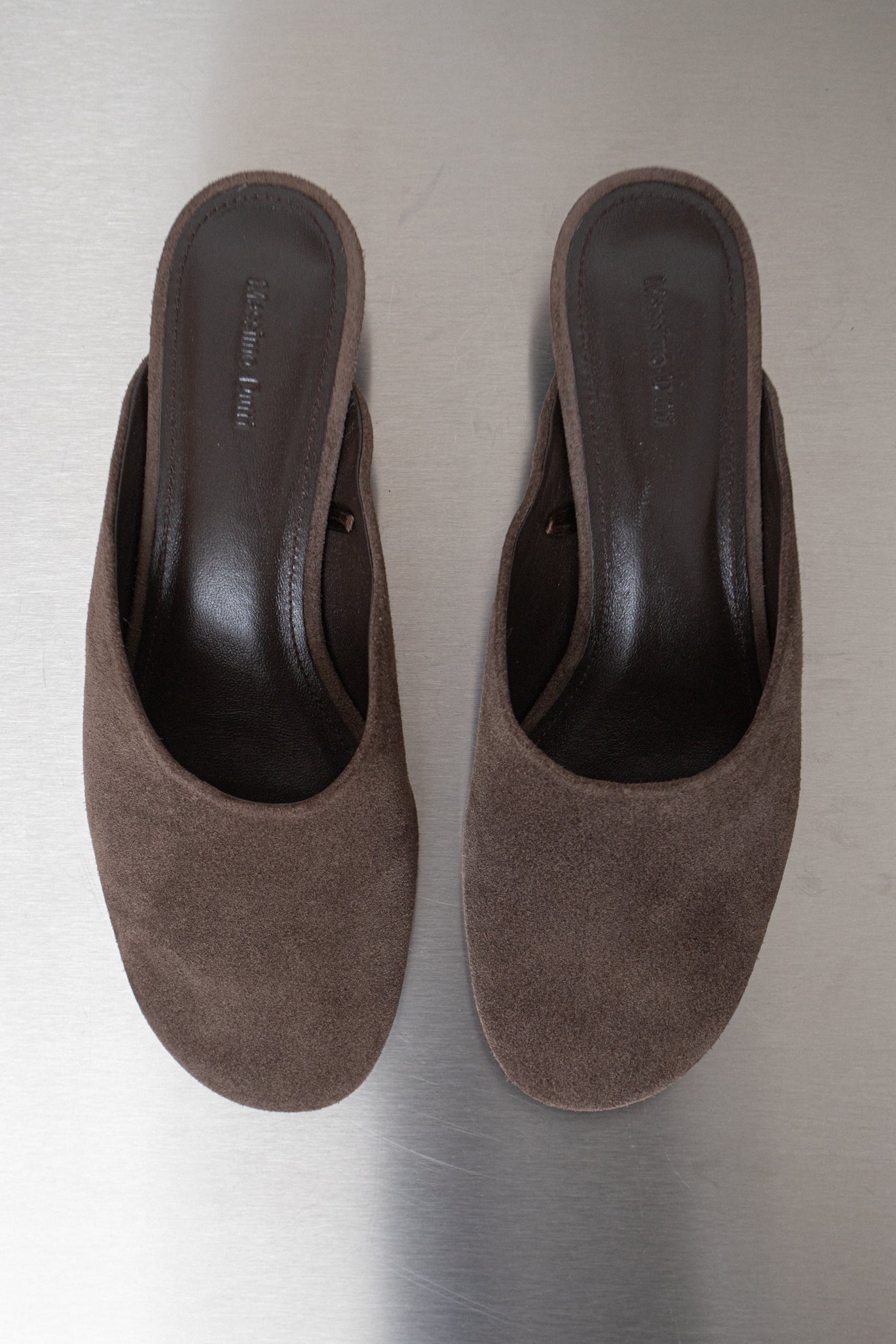THE SUEDE KITTEN HEELS (37)