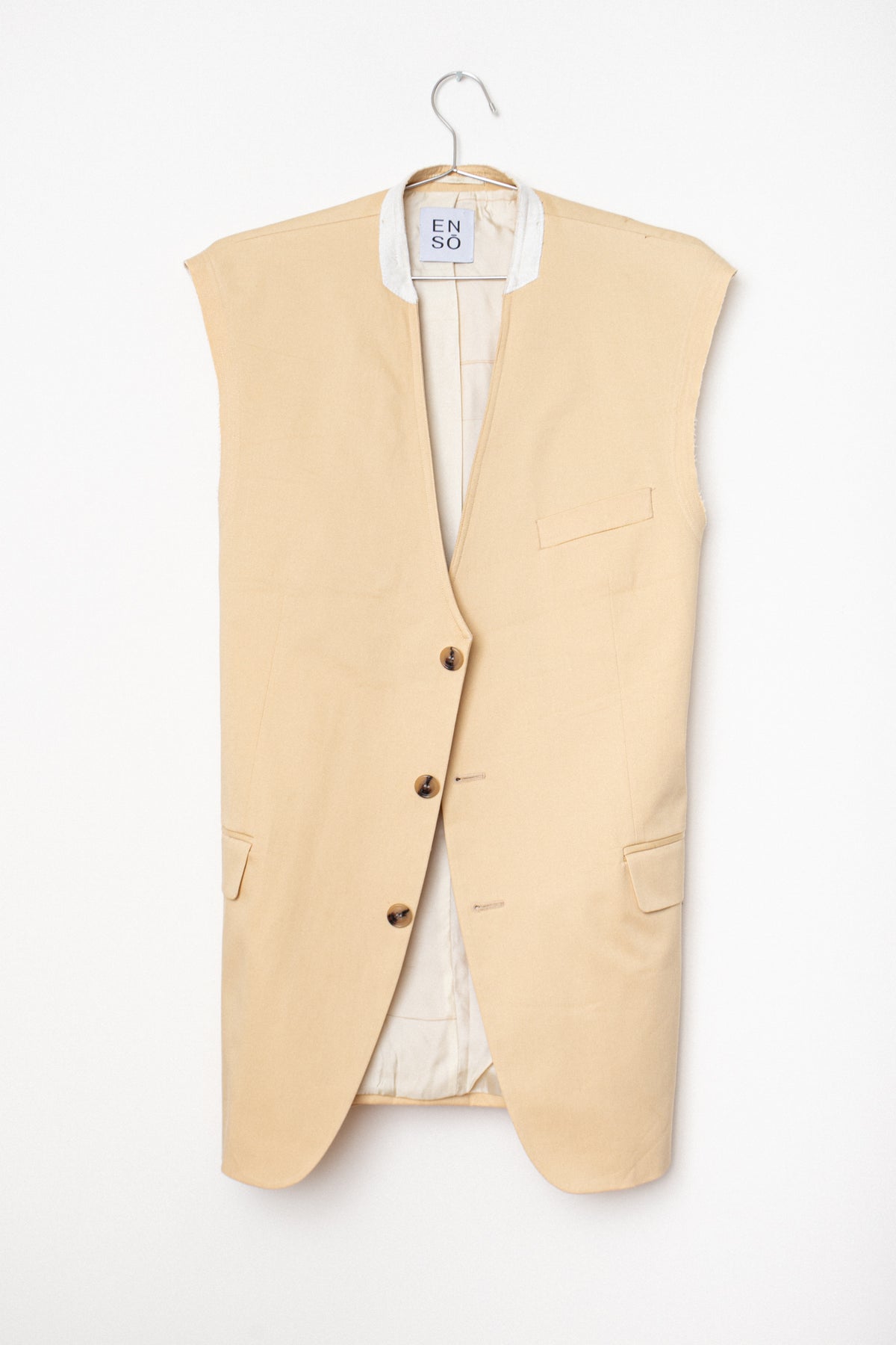 UPCYCLED VEST BUTTER YELLOW (L/XL)