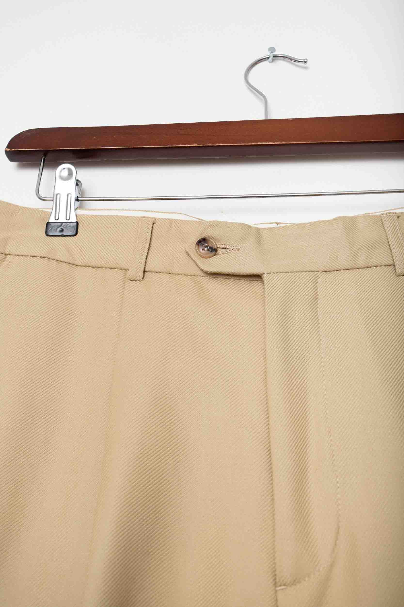 UPCYCLED BERMUDA KHAKI (38/40)