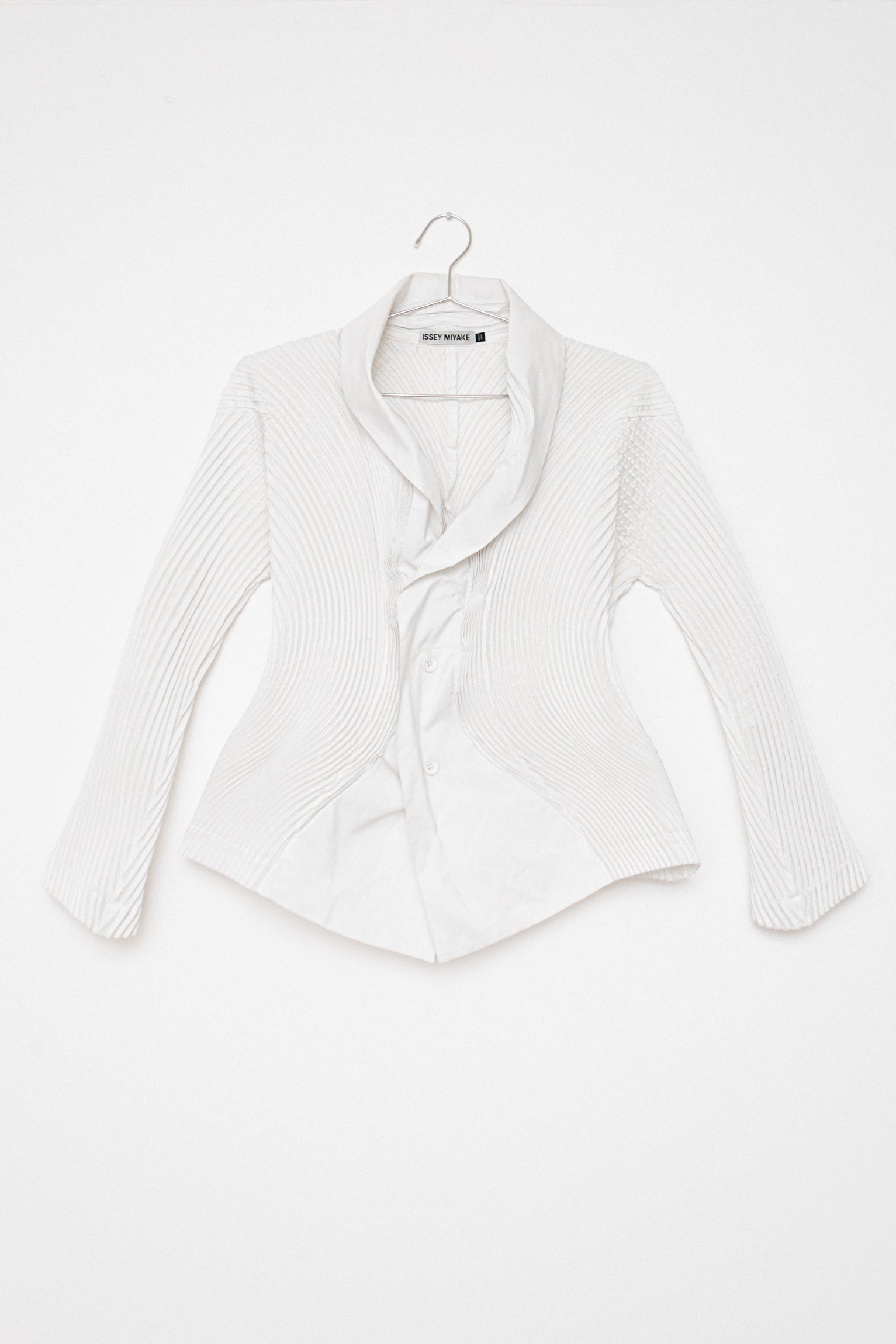 ISSEY MIYAKE PLEATED TOP (M/L)