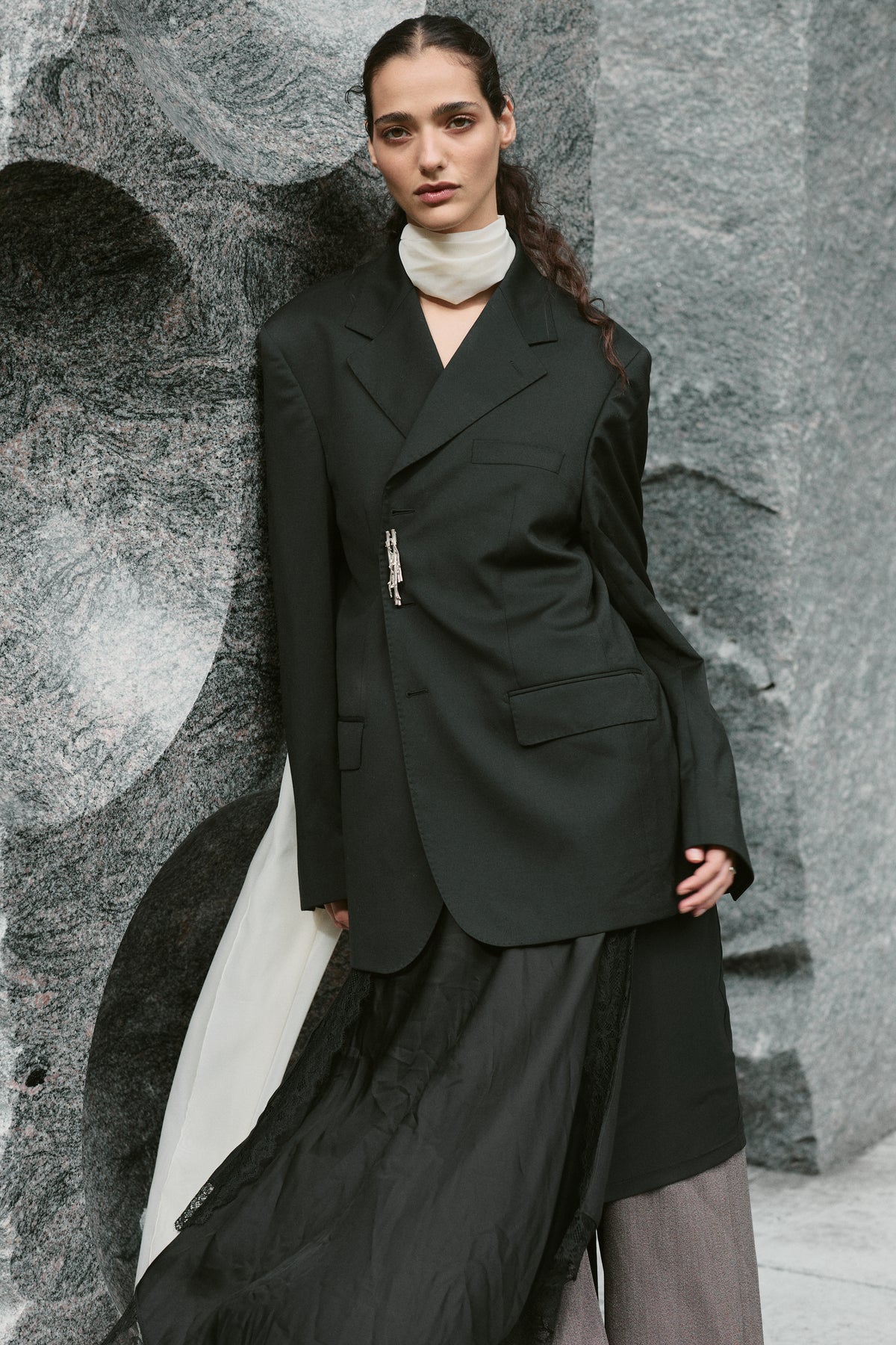 LORO PIANA OPEN BACK BLAZER (M/L)