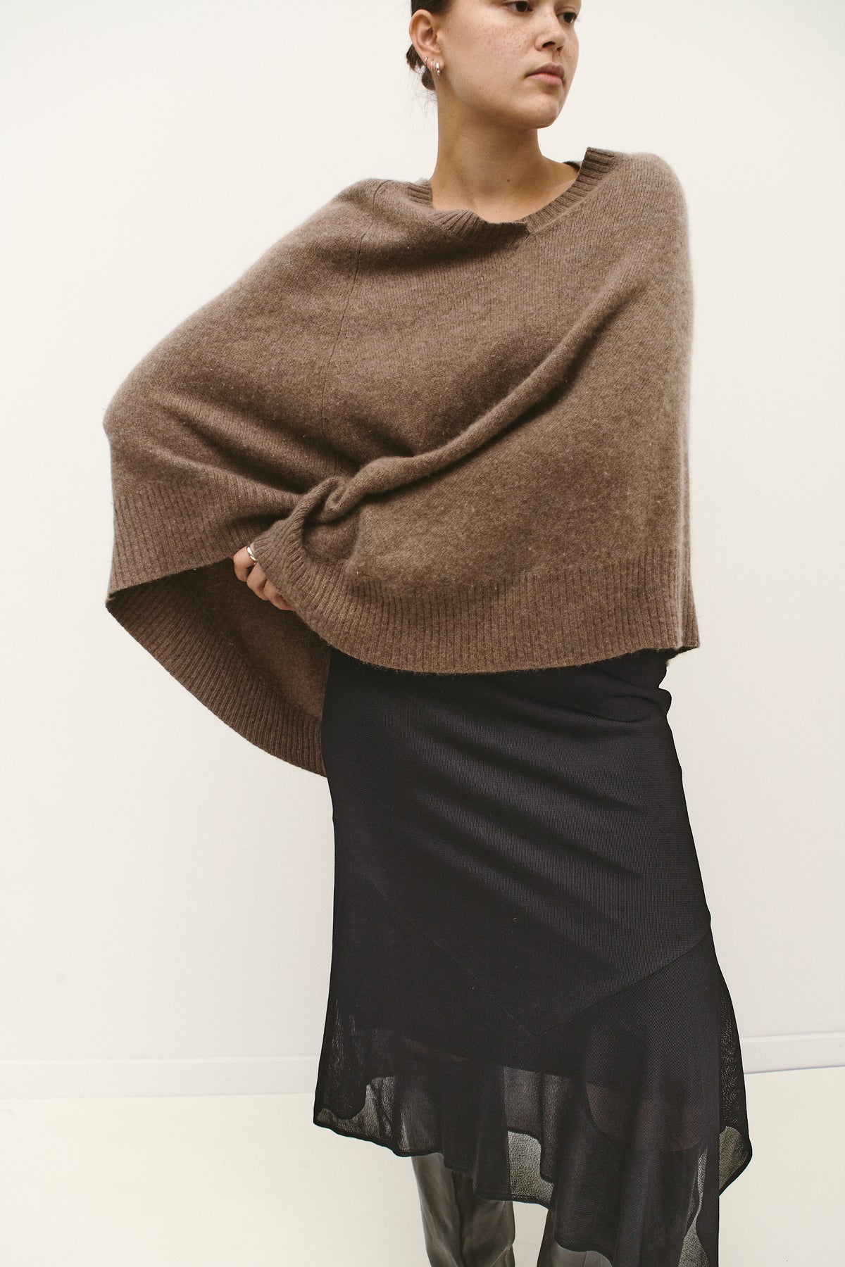 THE BLACK SKIRT (34/36)