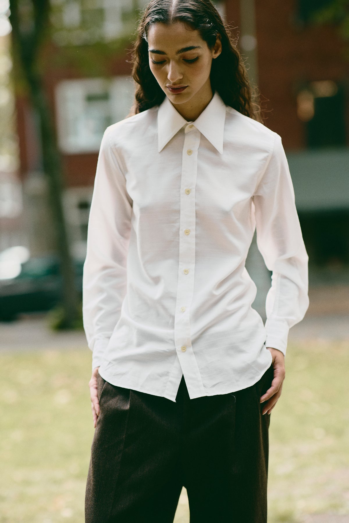 THE TAILORED SHIRT (XS/S)