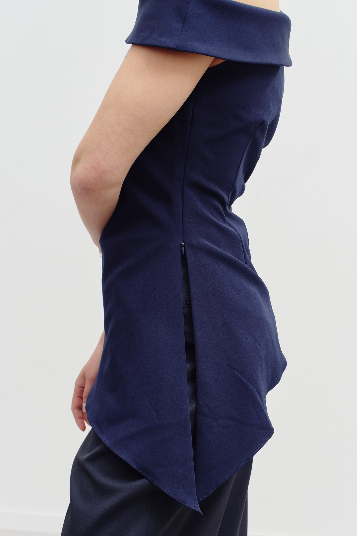 THE OFF-SHOULDER TOP (S/M) - ENSO Vintage