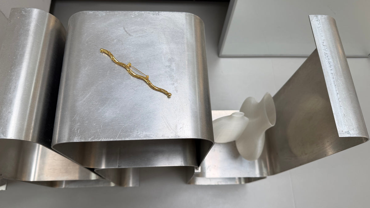 THE WILD BRANCH BROOCH