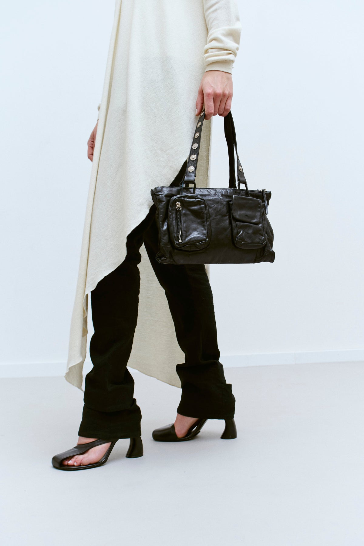 THE STUDDED LEATHER BAG - ENSO Vintage