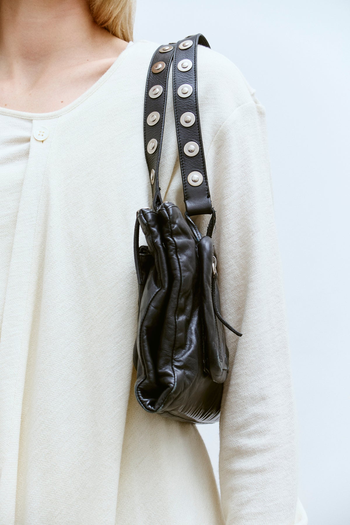 THE STUDDED LEATHER BAG - ENSO Vintage