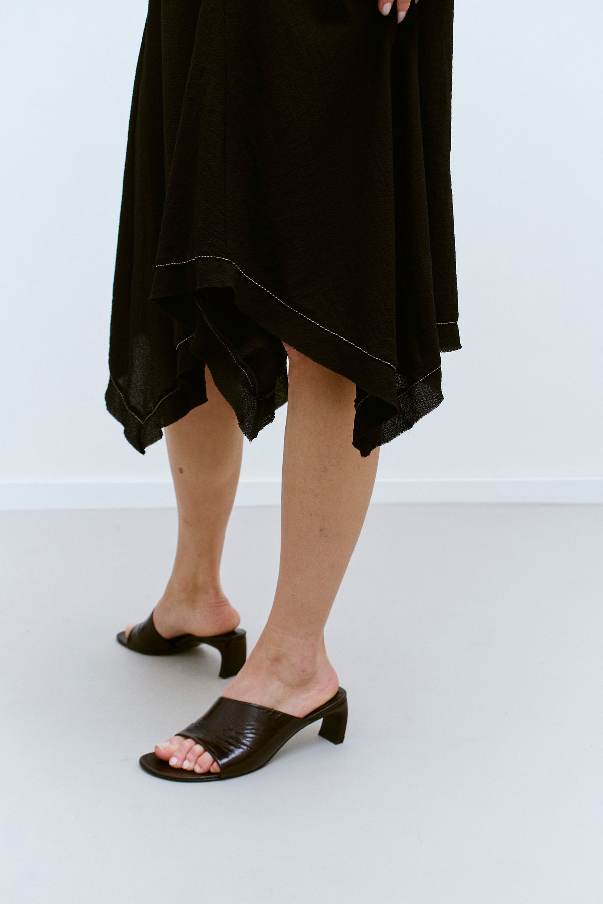 ACNE STUDIOS DRAPED JERSEY DRESS (XS/S) - ENSO Vintage