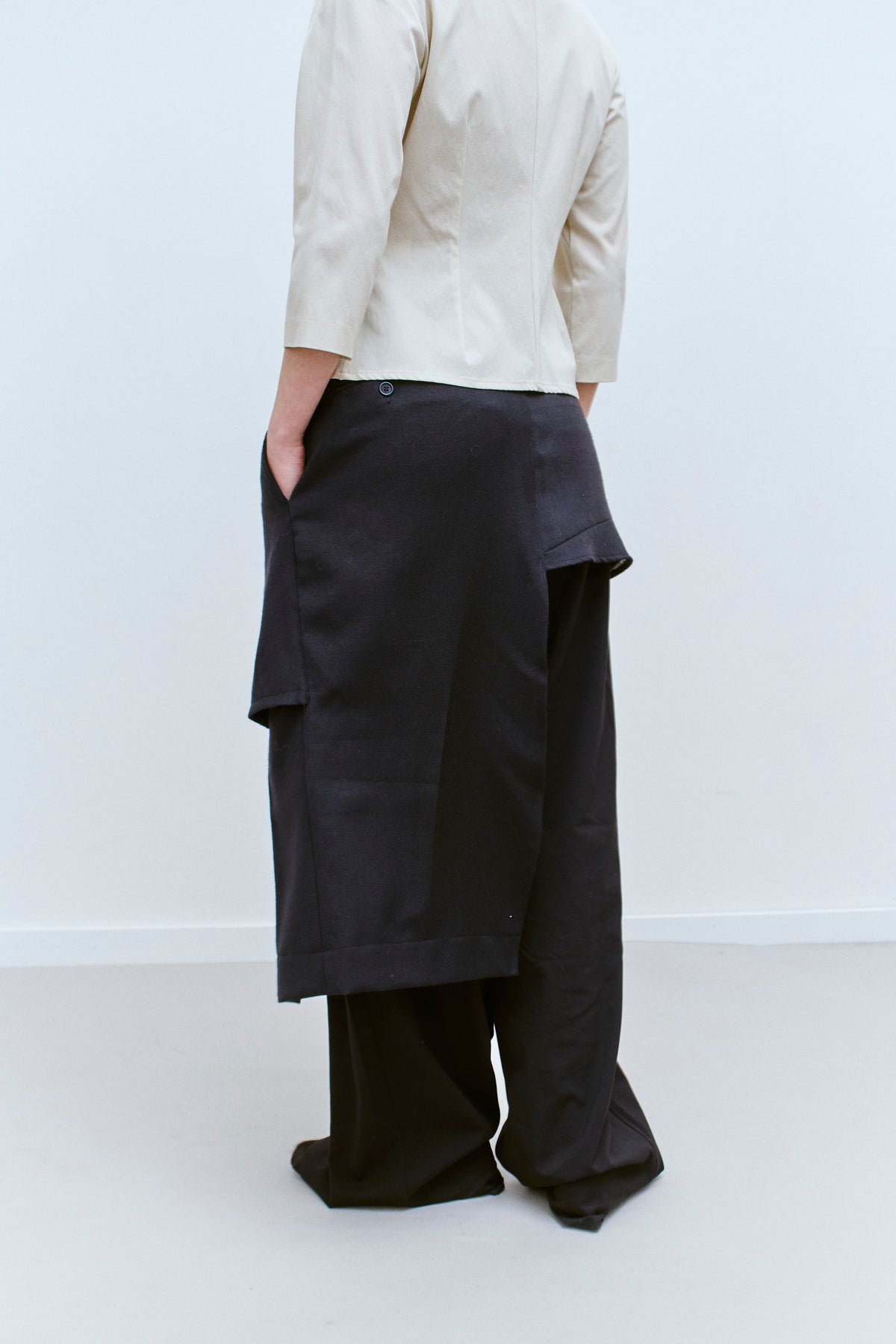UPCYCLED OVERSKIRT - NAVY (XS/S) - ENSO Vintage