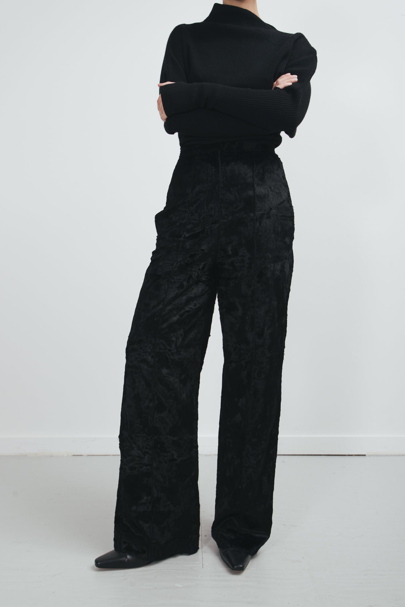 TOTEME WIDE PANTS (36/38)