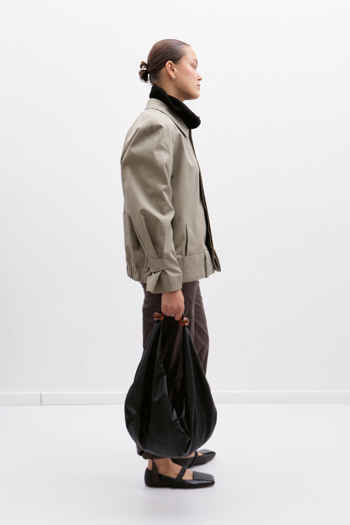 UPCYCLED BOMBER (M/L) - TAUPE