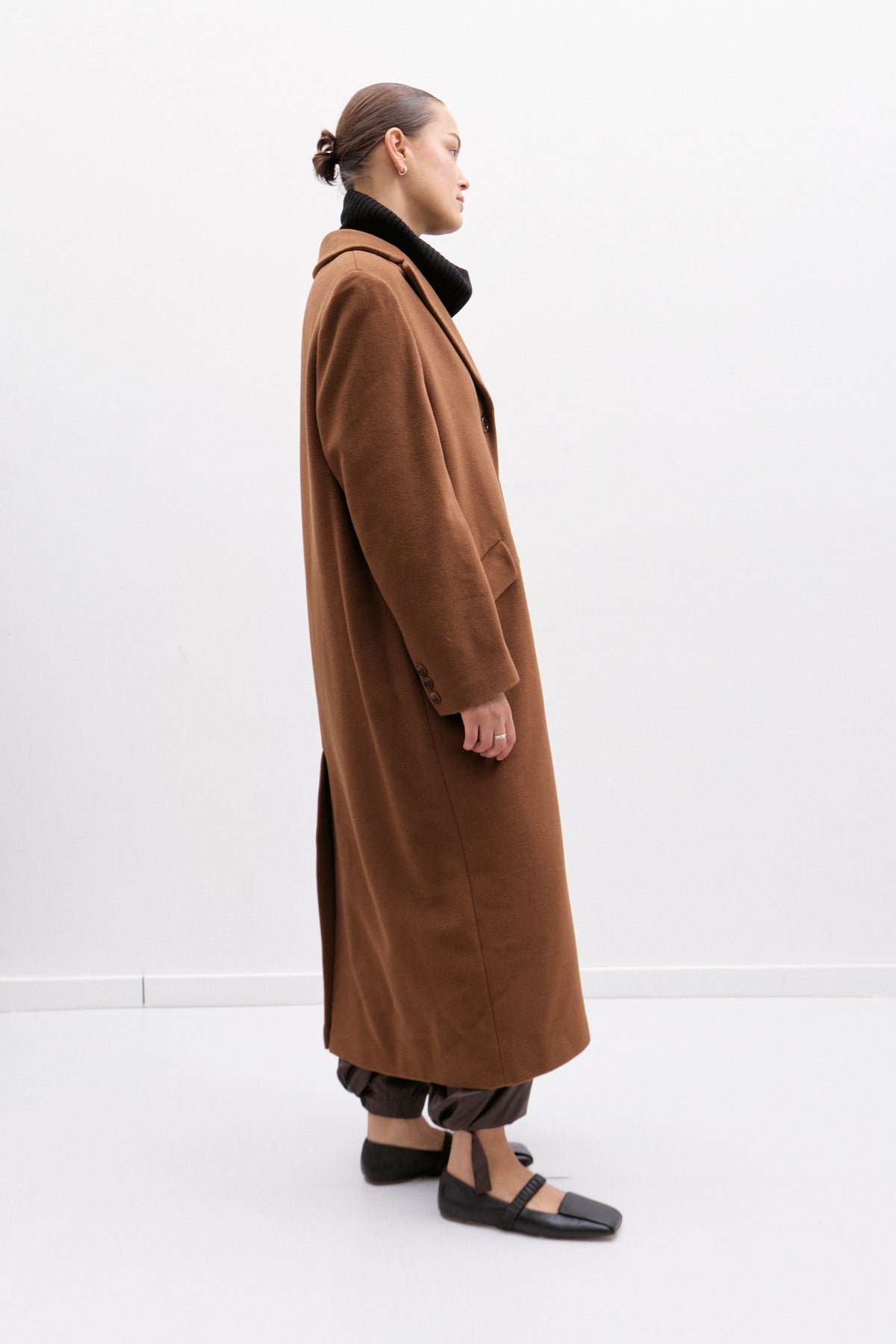 THE BROWN LONG COAT (M/L) - ENSO Vintage