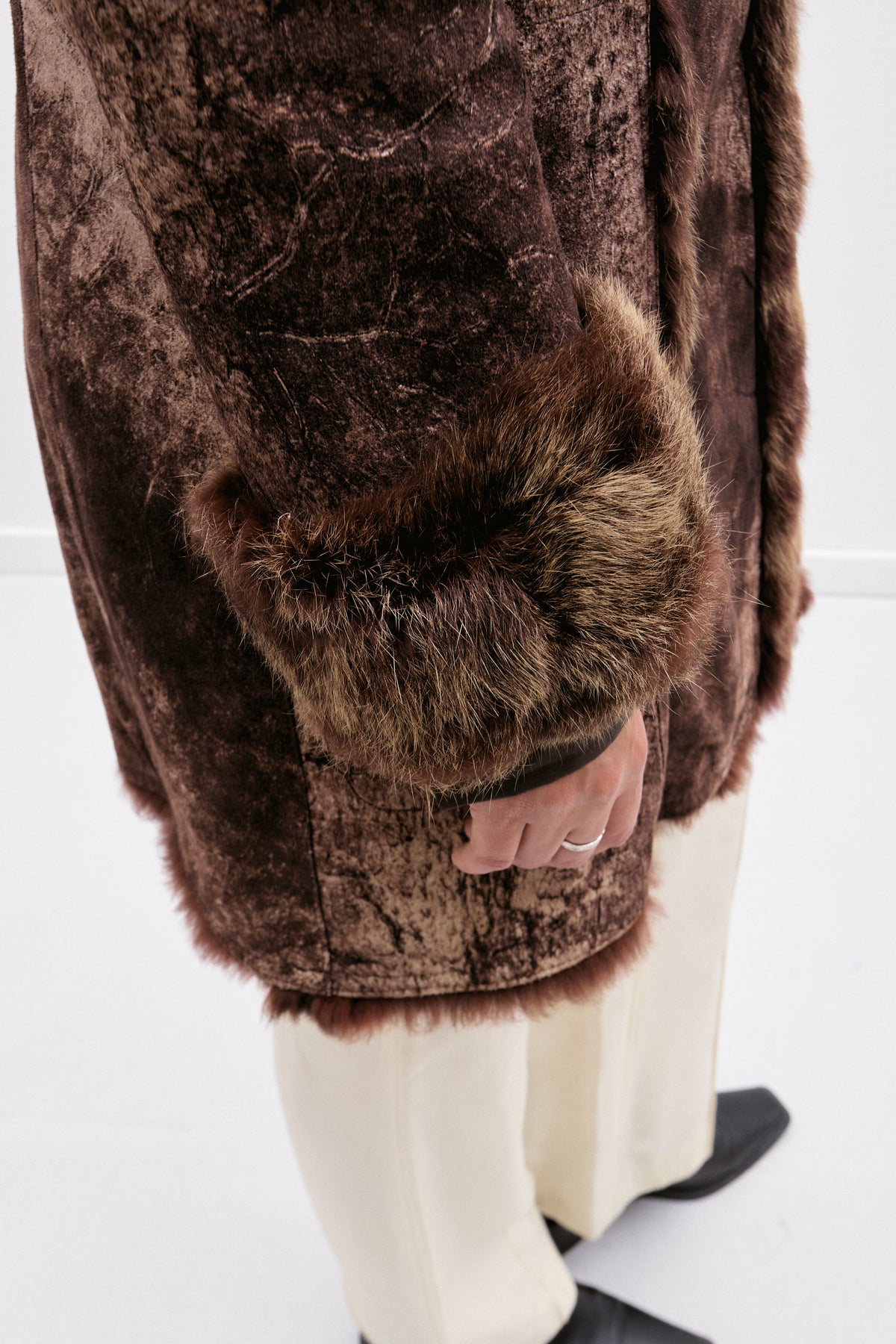 THE BROWN FUR-TRIM COAT (XS/S) - ENSO Vintage