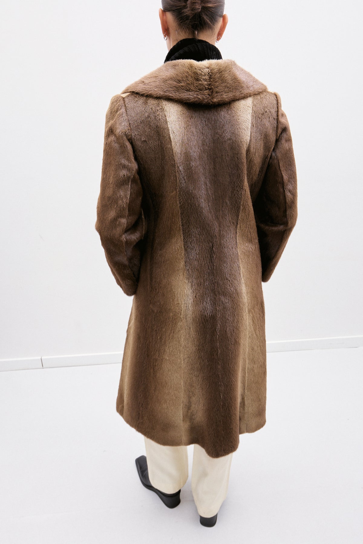 THE DOUBLE-BREASTED FUR COAT (S/M) - ENSO Vintage
