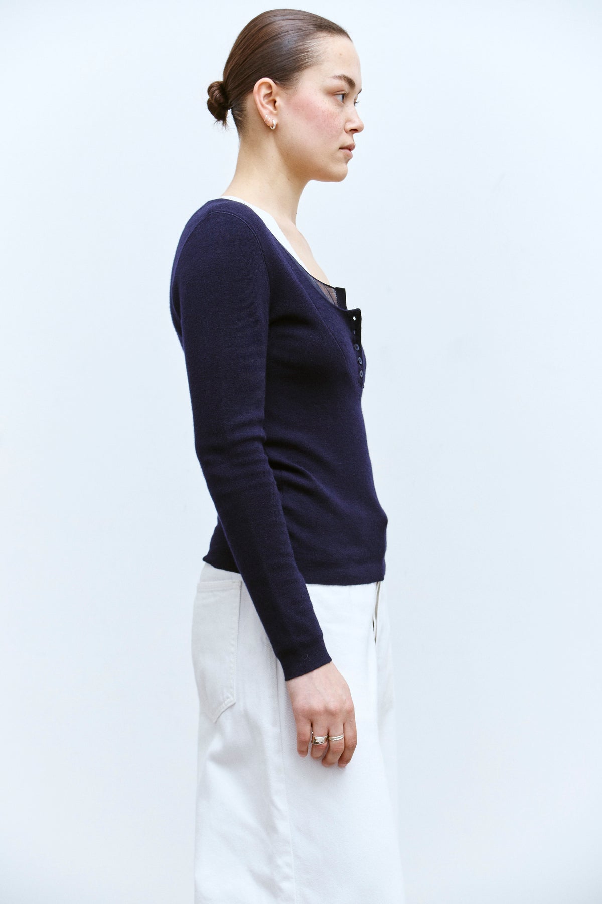BRUNELLO CUCINELLI NAVY CASHMERE TOP (S/M) - ENSO Vintage