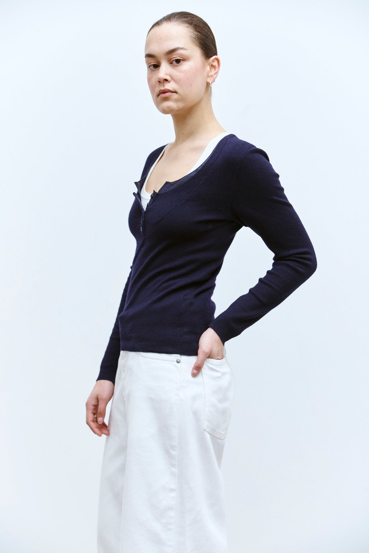 BRUNELLO CUCINELLI NAVY CASHMERE TOP (S/M) - ENSO Vintage