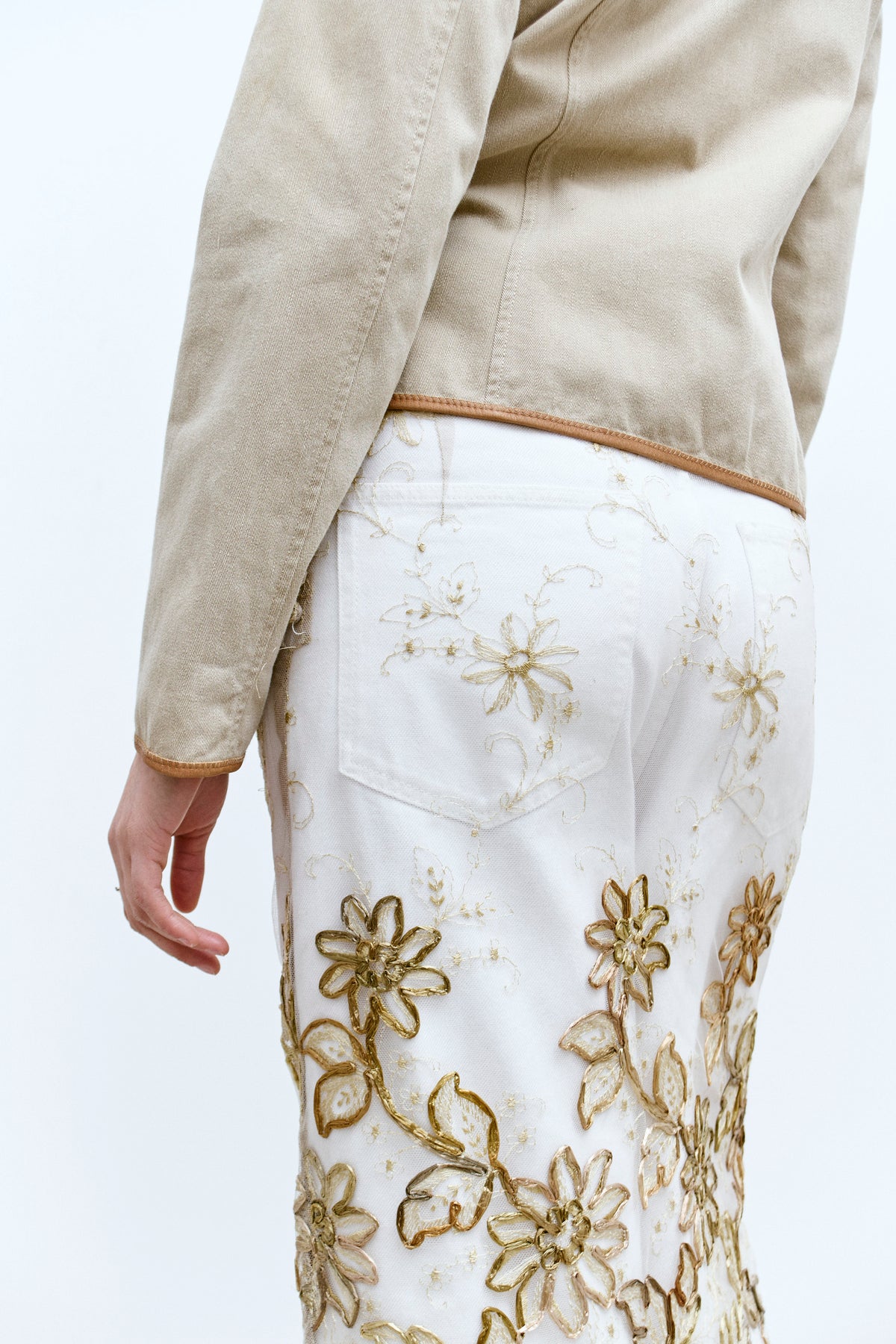 THE EMBROIDERED MIDI SKIRT (36/38) - ENSO Vintage